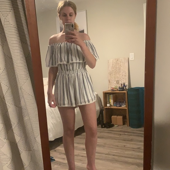 Lulus romper - Picture 3 of 3